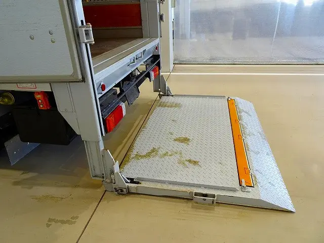 トヨタ トヨエース TPG-XZU605(2WD)の写真29