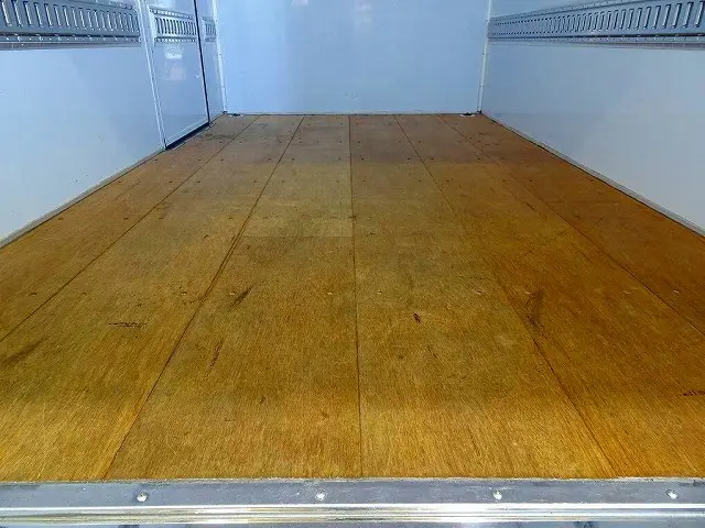 荷台内寸：320×175×190　東プレ　R1年製　R観音扉/90度ストッパー付　箱厚み5.5cm　左サイドスライドドア　ステンレス製ラッシングレール2段　水抜き穴前1対　荷室LED灯2個|いすゞ エルフ TRG-NJR85A(2WD)の写真21