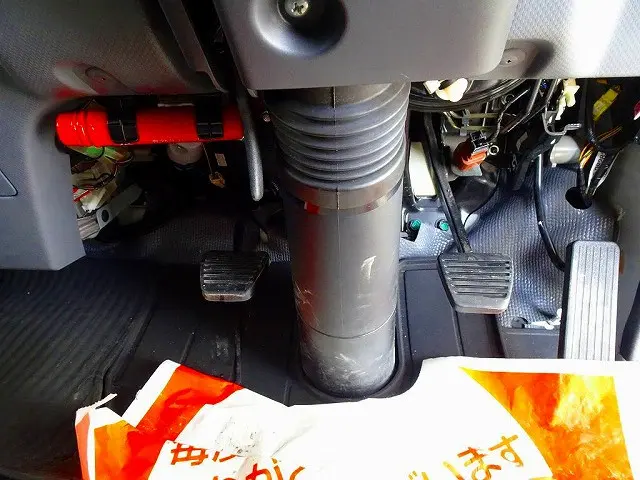 いすゞ エルフ TRG-NJR85A(2WD)の写真17