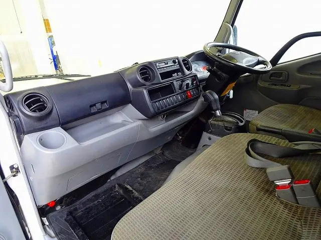 日野 デュトロ TKG-XZC645M(2WD)の写真7