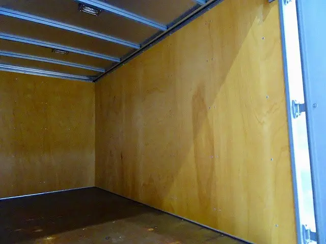 荷台内寸：362×177×204　トヨタ車体/UT17A030226　H29年製　リア観音扉/90度ストッパー付　左サイドスライドドア(172cm/98cm)　荷室灯2個|日野 デュトロ TKG-XZC645M(2WD)の写真25