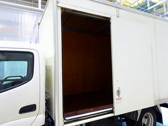 日野 デュトロ TKG-XZC645M(2WD)の写真28