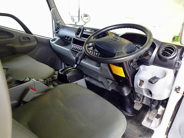 日野 デュトロ TKG-XZU655M(2WD)の写真5
