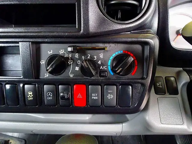 日野 デュトロ TKG-XZU655M(2WD)の写真11