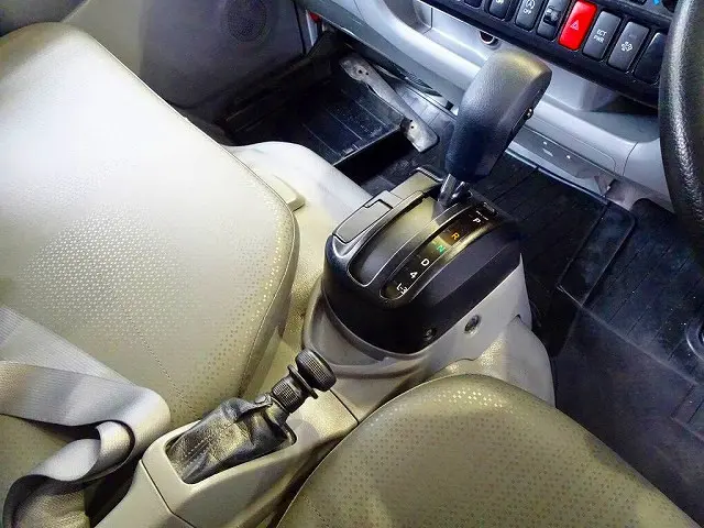 日野 デュトロ TKG-XZU655M(2WD)の写真15