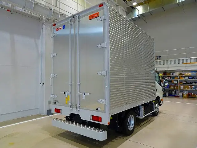 お問合せ管理No.F822 R6 デュトロ 2t FJL 標準 アルミバン 未使用車|日野 デュトロ 2KG-XZU605M(2WD)の写真3