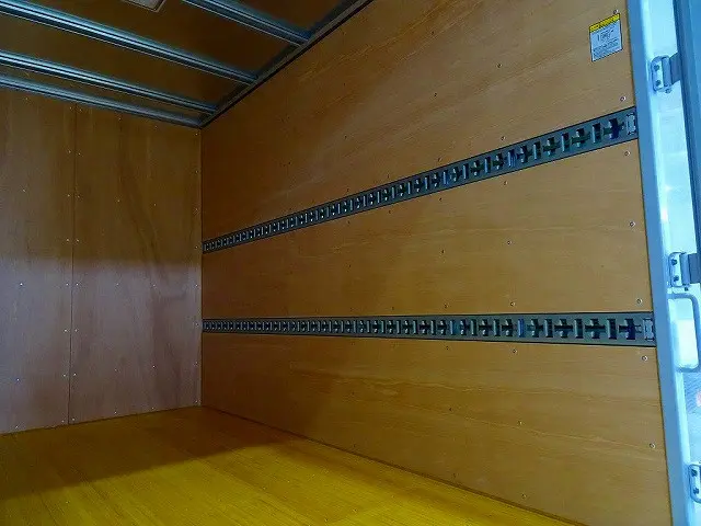 荷台内寸:320×177×217 トランテックス リア観音扉/90度ストッパー付 左サイドスライドドア(200cm/93cm) ラッシング2段(60cm/120cm)/ベルト2個 荷室LED灯2個|日野 デュトロ 2KG-XZU605M(2WD)の写真26