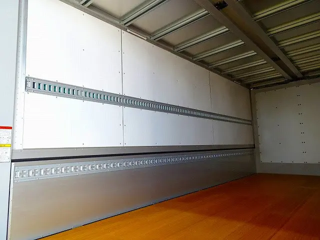 荷台内寸：627×241×242　トランテックス/W080J88　リア観音扉　床フック5対　左右セイコーラック　ラッシングレール2段(58cm/140cm)　荷室LED灯3個|日野 レンジャー 2PG-FD2ABG(2WD)の写真27