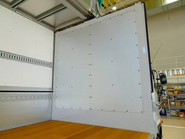 荷台内寸：627×241×242　トランテックス/W080J88　リア観音扉　床フック5対　左右セイコーラック　ラッシングレール2段(58cm/140cm)　荷室LED灯3個|日野 レンジャー 2PG-FD2ABG(2WD)の写真33