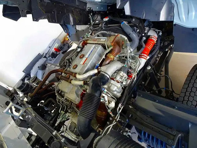 エンジンルーム|日野 レンジャー 2PG-FD2ABG(2WD)の写真38