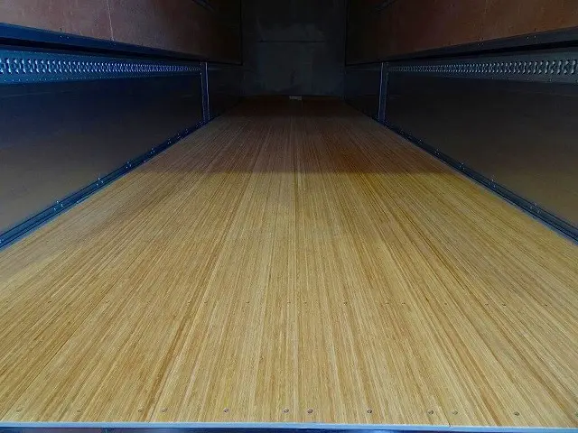 荷台内寸：968×241×265　センタースロットル付五方開　セイコーラック　床フック9対　ラッシング2段(69cm/150cm)/バー2本/ベルト1個　荷室LED灯4個|いすゞ ギガ 2PG-CYJ77D(8x4)の写真25