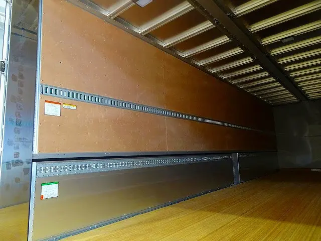 荷台内寸：968×241×265　センタースロットル付五方開　セイコーラック　床フック9対　ラッシング2段(69cm/150cm)/バー2本/ベルト1個　荷室LED灯4個|いすゞ ギガ 2PG-CYJ77D(8x4)の写真27