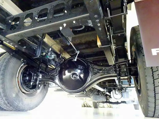 いすゞ フォワード 2RG-FRR90S2(2WD)の写真45