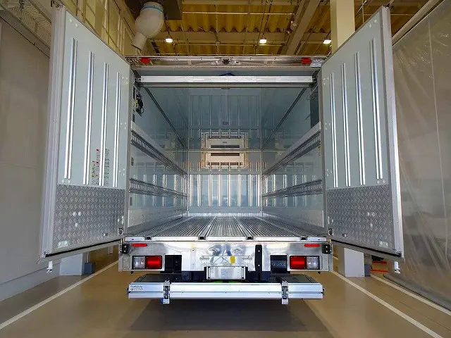 荷台内寸:619×231×206 トランテックス R観音扉/格納PG付 箱厚み5.5cm 冷凍機 三菱/TDJS50A-L2 ±30度設定 PG/1000kg トランテックス/TRAK10-6495D|日野 レンジャー 2KG-FD2ABG(2WD)の写真18