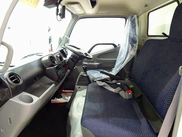 フォグランプ トラクションコントロール 室内LED灯 ハイルーフ フロア6MT|日野 デュトロ 2RG-XZU655M(2WD)の写真8