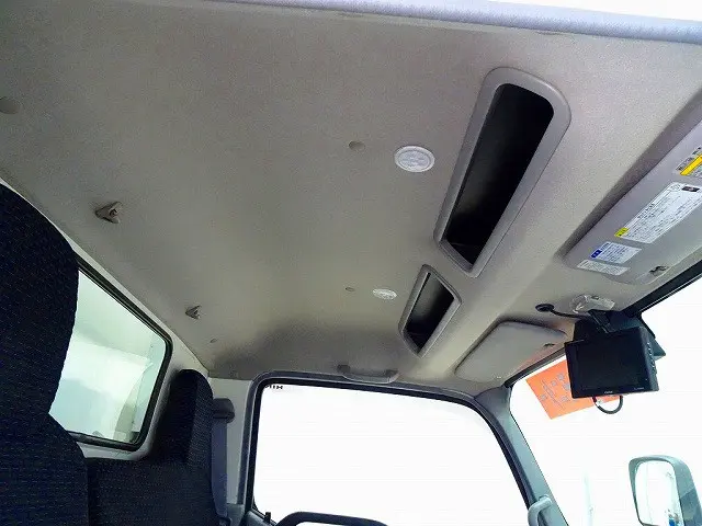 室内LED灯 ハイルーフ|日野 デュトロ 2RG-XZU655M(2WD)の写真15