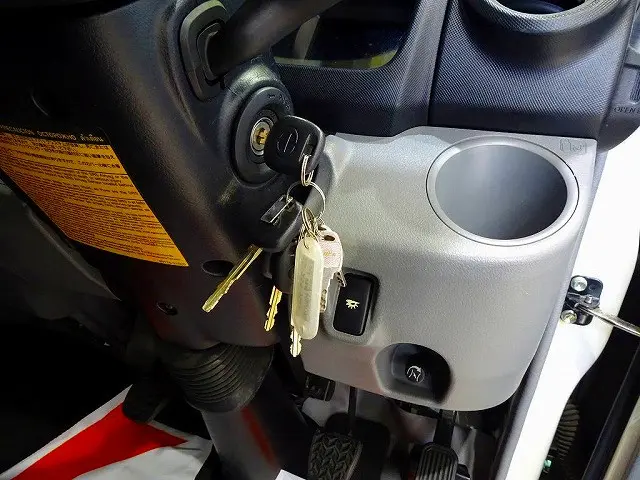 日野 デュトロ 2RG-XZU655M(2WD)の写真19