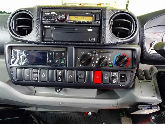 坂道発進補助装置 車線逸脱警報装置 衝突被害軽減ブレーキ アイドリングストップ フォグランプ トラクションコントロール ハイルーフ|日野 デュトロ 2KG-XZU605M(2WD)の写真10