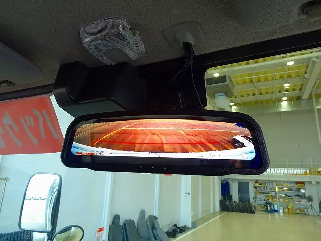 ルームミラー式バックモニター|日野 デュトロ 2KG-XZU605M(2WD)の写真15