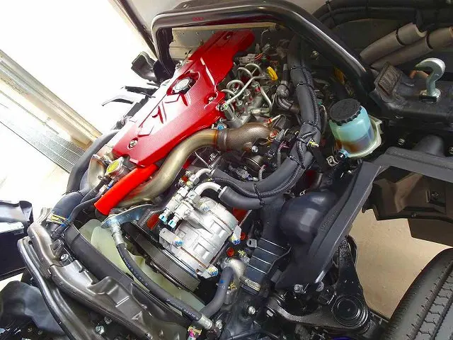 エンジンルーム|日野 デュトロ 2KG-XZU605M(2WD)の写真37