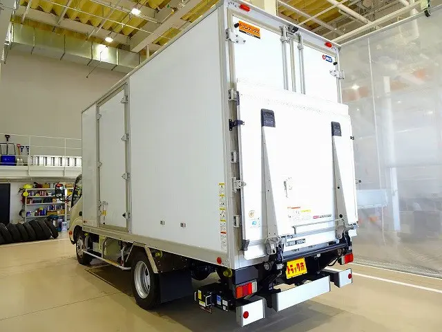 お問合せ管理No.H279 H30 デュトロ 2.8t FJL 標準ロング 低温冷凍車 マルチゲート/スタンバイ付|日野 デュトロ TKG-XZU655M(2WD)の写真4