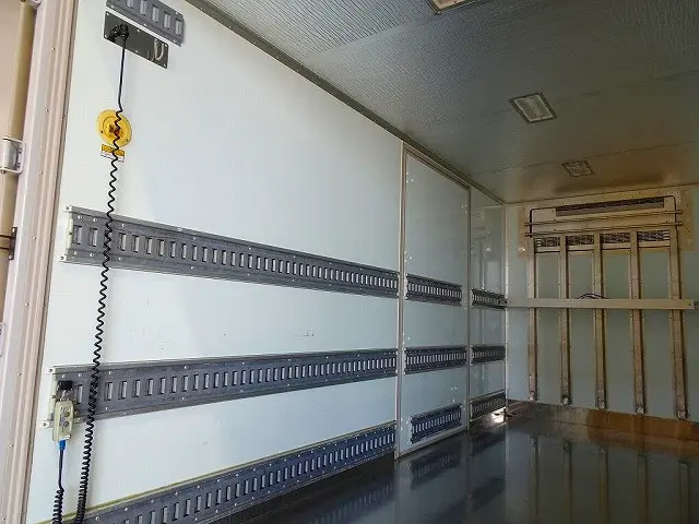 ラッシングレール3段(15cm/62cm/112cm)/バー2本|日野 デュトロ TKG-XZU655M(2WD)の写真25