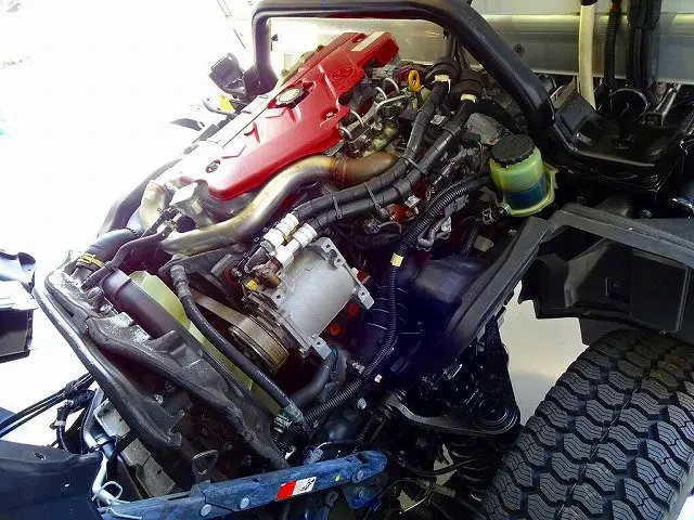 エンジンルーム|日野 デュトロ TKG-XZU655M(2WD)の写真39