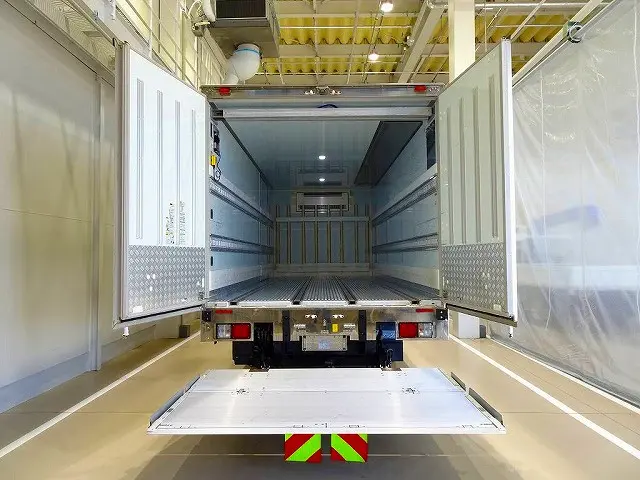 格納ゲート　1,000kg　新明和/TRAK10-6495D　PGカートストッパー/サイドガード付　長：155cm　幅：220cm　リア門枠中央ジョロダー入れケース|日野 レンジャー 2KG-FD2ABG(2WD)の写真28