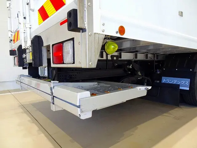 格納ゲート　1,000kg　新明和/TRAK10-6495D　PGカートストッパー/サイドガード付　長：155cm　幅：220cm　左シャシリア/荷室内PGスイッチコード|日野 レンジャー 2KG-FD2ABG(2WD)の写真29