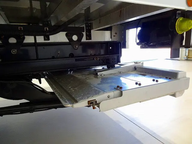 格納ゲート　1,000kg　新明和/TRAK10-6495D　PGカートストッパー/サイドガード付　長：155cm　幅：220cm　左シャシリア/荷室内PGスイッチコード|日野 レンジャー 2KG-FD2ABG(2WD)の写真30