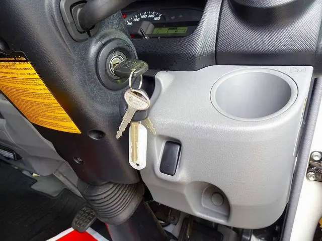 トヨタ トヨエース LDF-KDY281(4WD)の写真16