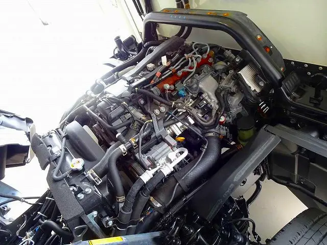 エンジンルーム|トヨタ トヨエース LDF-KDY281(4WD)の写真33
