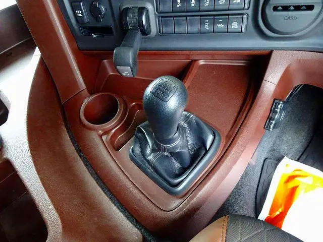 フロア7MT|日野 プロフィア 2DG-FR1AHG(6x2)の写真19