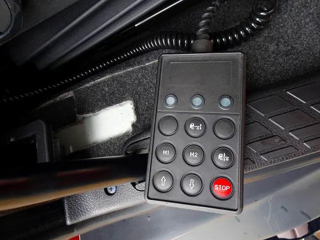 リアエアサス|日野 プロフィア 2DG-FR1AHG(6x2)の写真23