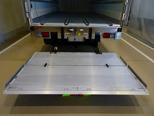 格納ゲート　1,000kg　トランテックス/TRAK10-6495D　PGカートストッパー/サイドガード付　長：155cm　幅：220cm　左シャシリア/荷室内PGスイッチコード|日野 レンジャー 2KG-FD2ABG(2WD)の写真35