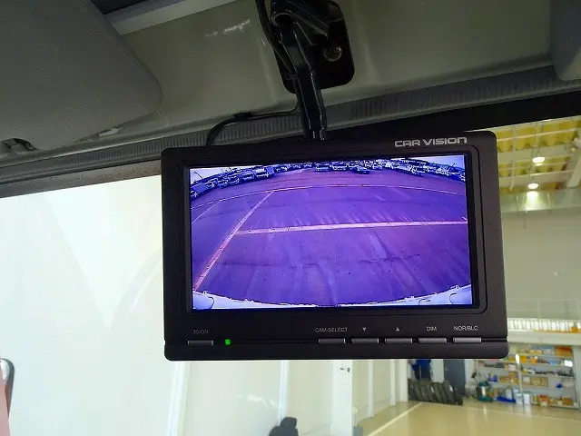 バックモニター|いすゞ エルフ 2RG-NPR88AN(2WD)の写真13