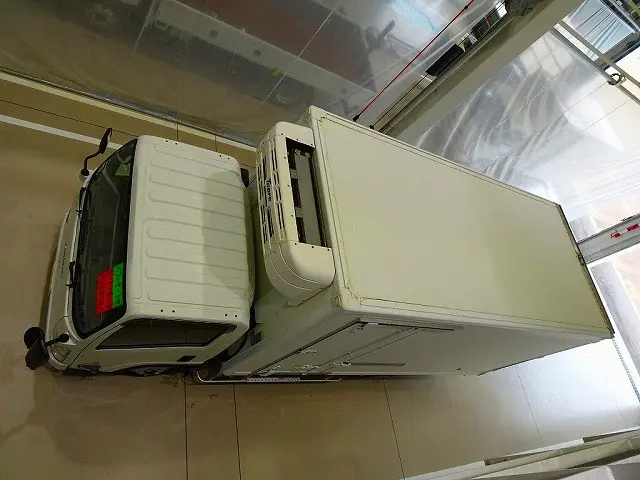 ☆ルームクリーニング&外装仕上げ済み☆|いすゞ エルフ 2RG-NPR88AN(2WD)の写真38