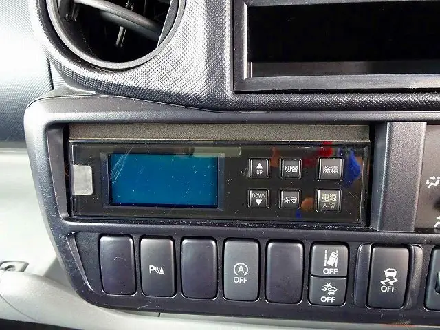 冷凍機操作パネル|日野 デュトロ 2RG-XZC605M(2WD)の写真11
