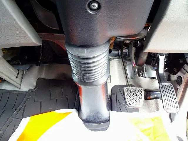 フロアAT 2ペダル|日野 デュトロ 2RG-XZC605M(2WD)の写真17