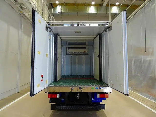 荷台内寸:303×166×165 東プレ/F203465 リア観音扉/90度ストッパー付 箱厚み8cm 冷凍機 東プレ/XV22LSC-P ±30度設定 -10度確認 スタンバイ付(コード欠)|日野 デュトロ 2RG-XZC605M(2WD)の写真22