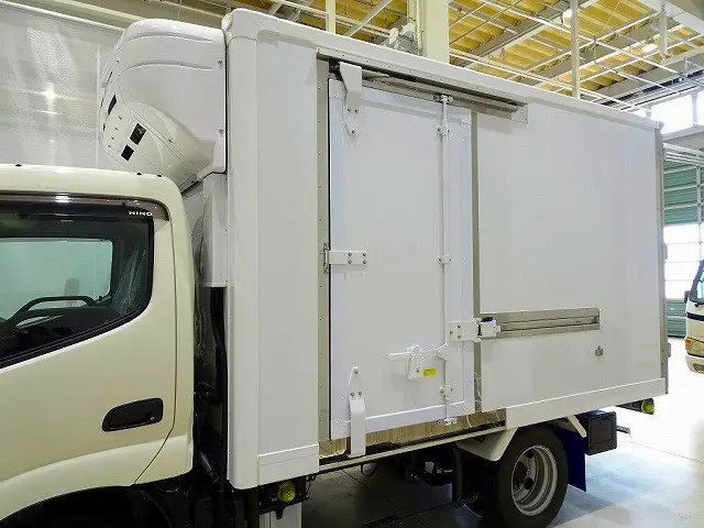 左サイドスライドドア(159cm/82cm)|日野 デュトロ 2KG-XZU605M(2WD)の写真30