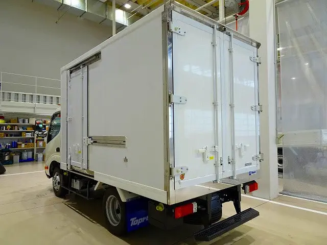 お問合せ管理No.H971　R6 デュトロ 2t FJL 標準 低温冷凍車|日野 デュトロ 2KG-XZU605M(2WD)の写真4