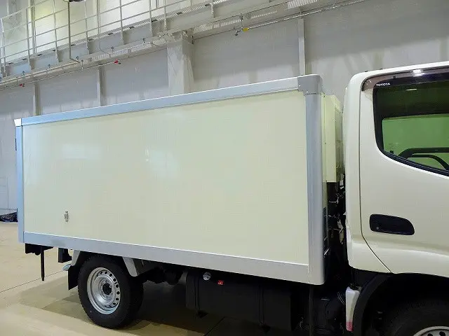 荷台内寸：293×155×105(109)　トヨタ車体/UT18B010690　リア観音扉/90度ストッパー付　箱厚み7.5cm　冷凍機　デンソー/CGA379　-22度～35度設定　-12度確認　|トヨタ トヨエース LDF-KDY281(4WD)の写真29