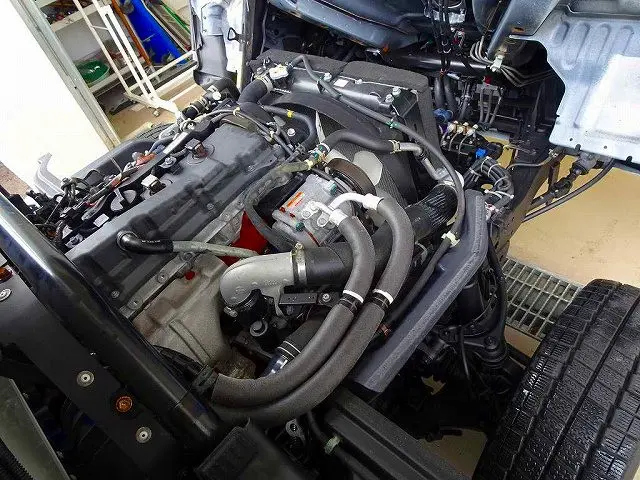 エンジンルーム|トヨタ トヨエース LDF-KDY281(4WD)の写真34