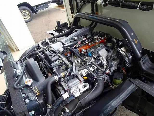 エンジンルーム|トヨタ トヨエース LDF-KDY281(4WD)の写真35