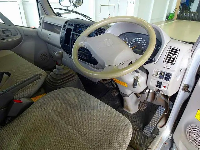 トヨタ ダイナ PBｰXZU341(2WD)の写真5