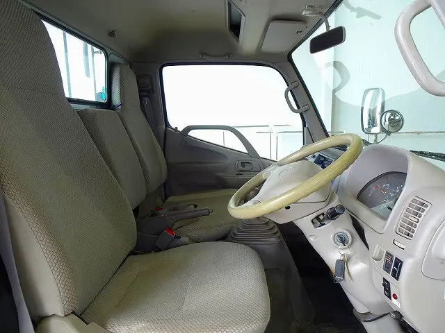 トヨタ ダイナ PBｰXZU341(2WD)の写真6