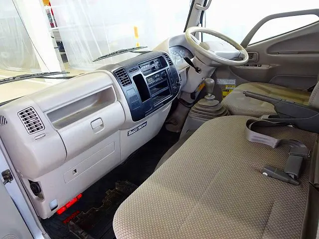 トヨタ ダイナ PBｰXZU341(2WD)の写真7