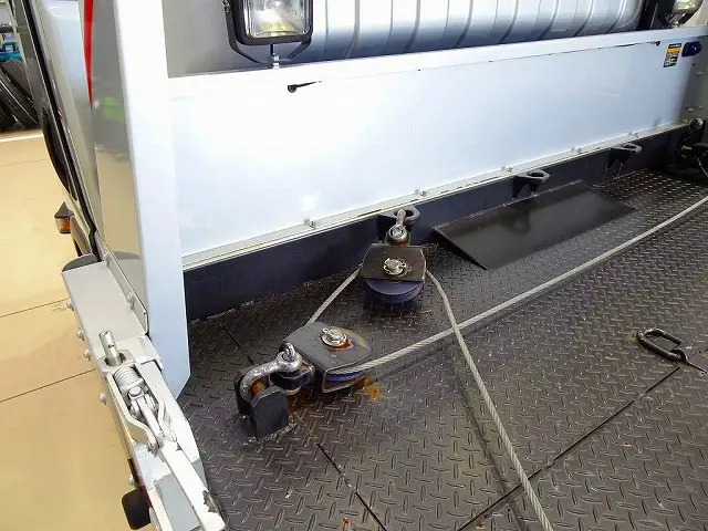 いすゞ エルフ 2RG-NPR88AN(2WD)の写真29