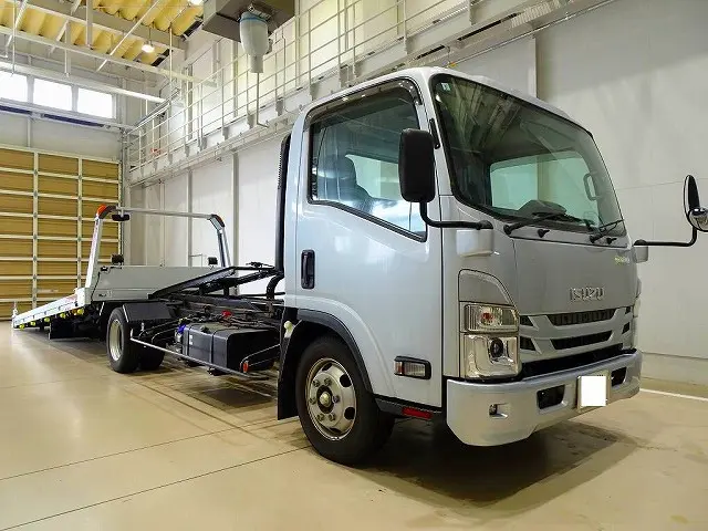 いすゞ エルフ 2RG-NPR88AN(2WD)の写真32